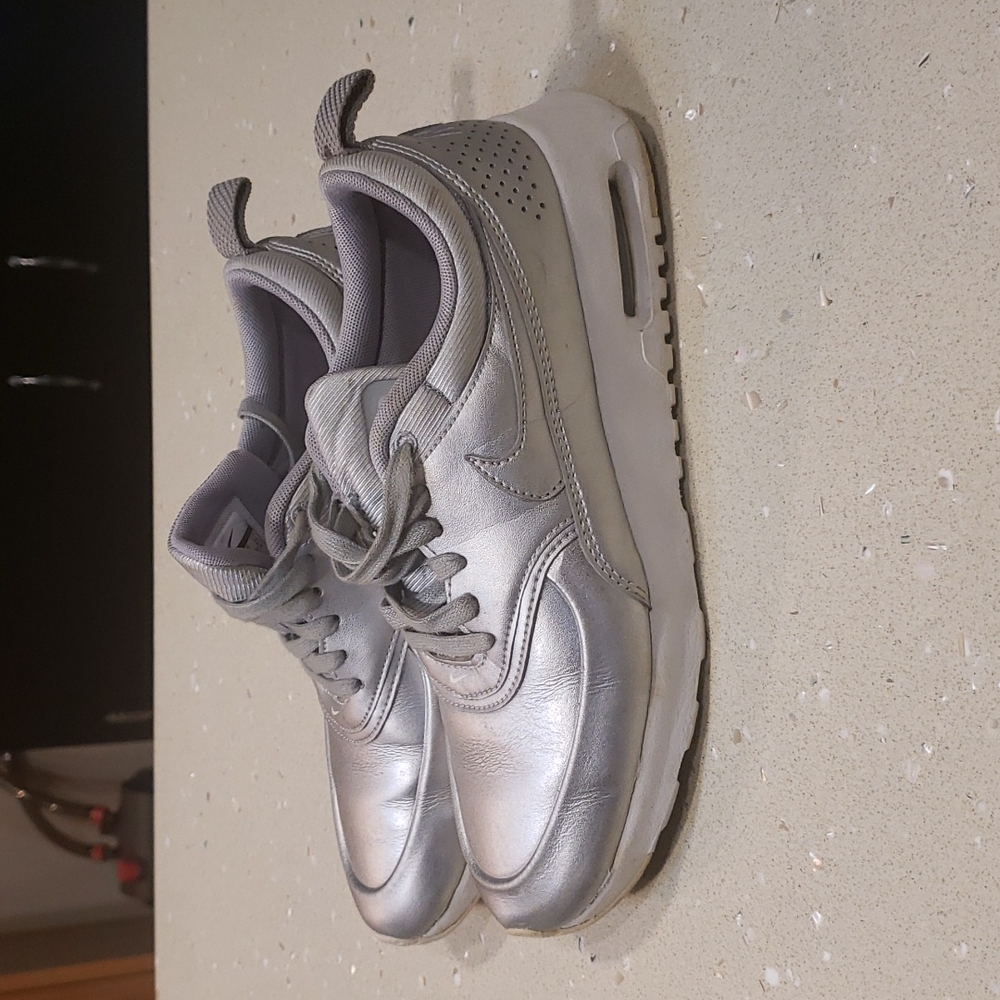 Silver Nike Air Max
